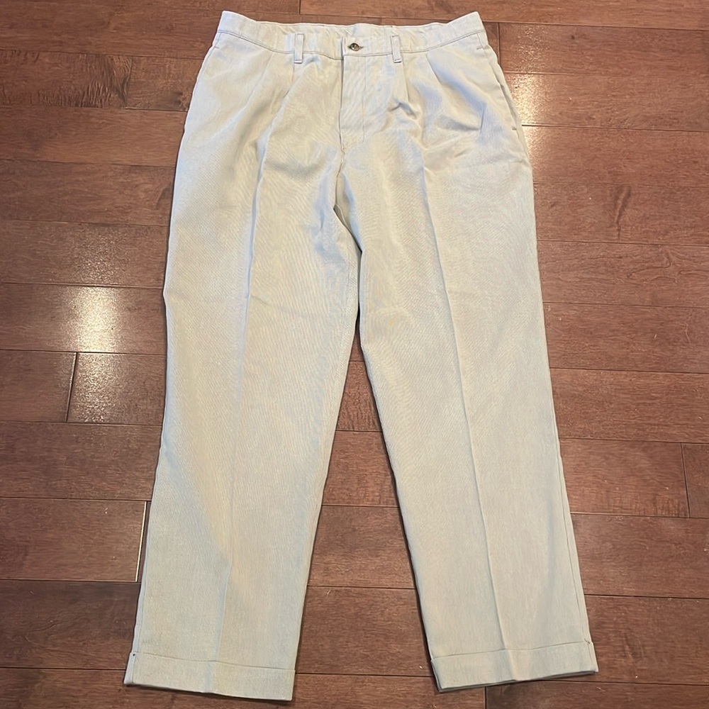 Dockers Khaki Pants